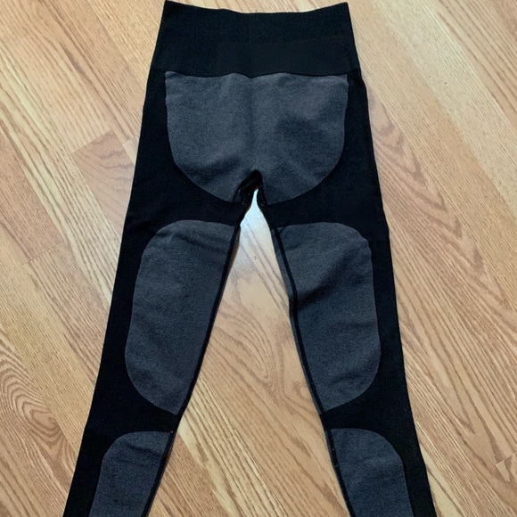 Do you even leggings - Picture 1 of 1